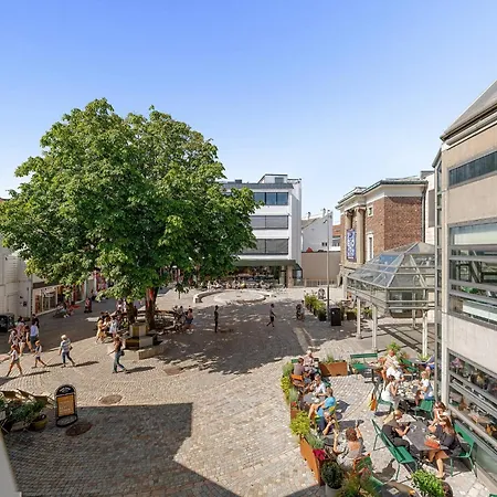 Unique In Stavangers Sentral Square 斯塔万格