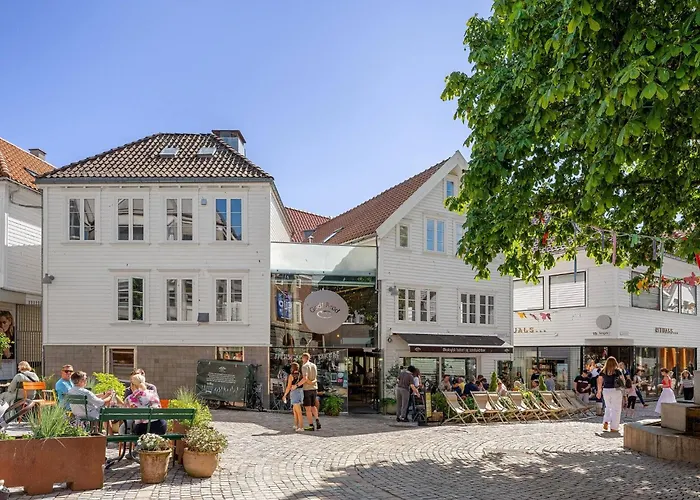 Unique In Stavangers Sentral Square Lägenhet
